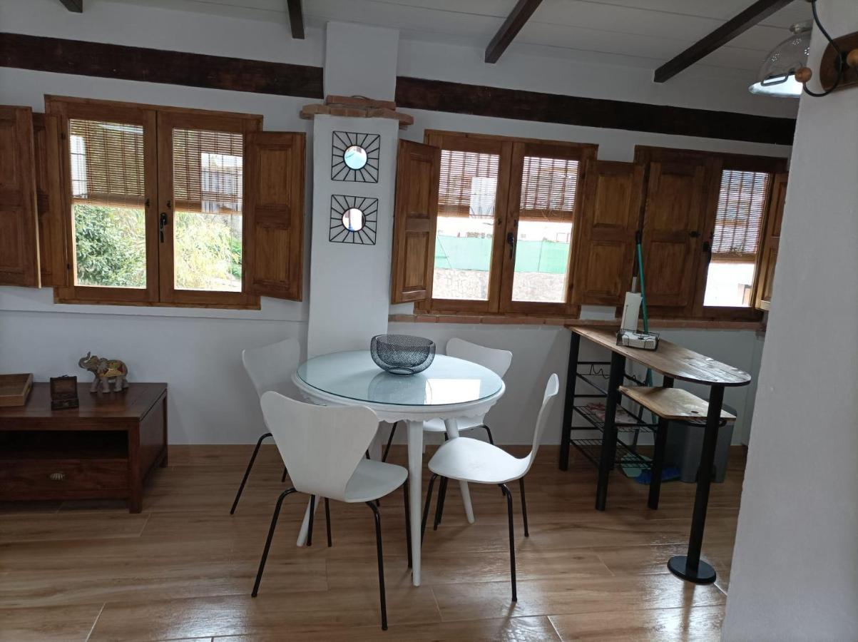 Casa Invitados La Pastora Apartment Сенес де ла Вега Екстериор снимка
